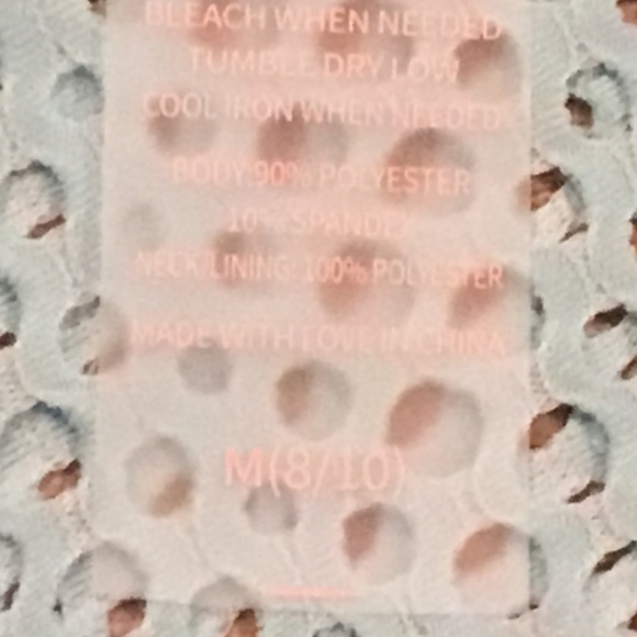 80’s Inspired Style Mesh Crop Top - Picture 5 of 6